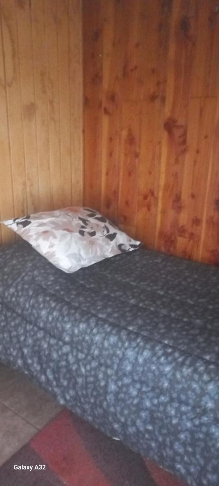 Cabanas Y Hostal Tepual Пуэрто-Монт Экстерьер фото
